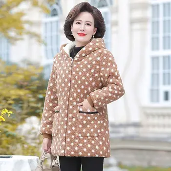 Зимата памучно палто-жилетка 2023, новост за жени на средна и напреднала възраст, есенно-зимния плюшевое палто от гранули руно с агнешко месо, дамски блузи