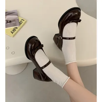 Универсална японската дамски обувки с кръгло бомбе, модерен, елегантен дизайн, от кожа, новост 2023 г., пролет-есен, женски обувки на малкия кафяв ток